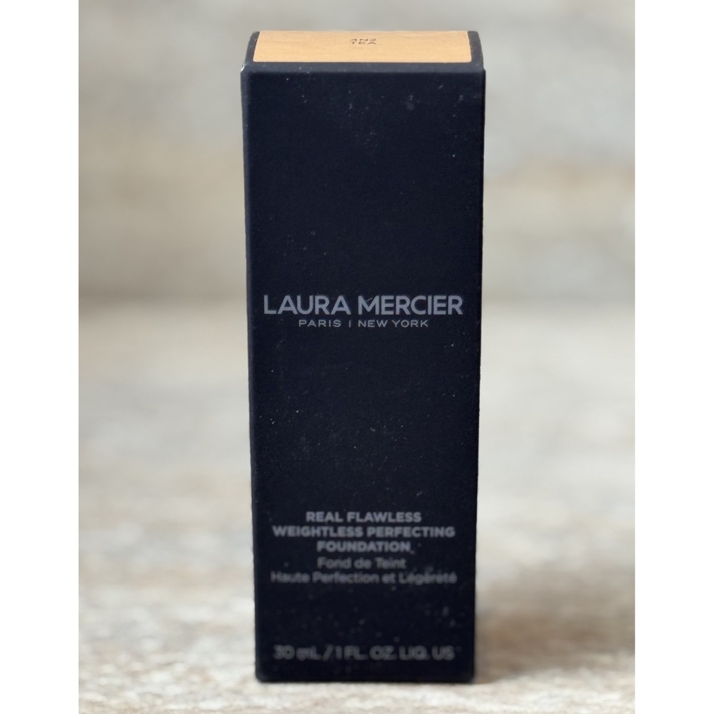 Laura Mercier Real Flawless Weightless Perfecting Foundation 4N2 "Tea" BRAND NEW